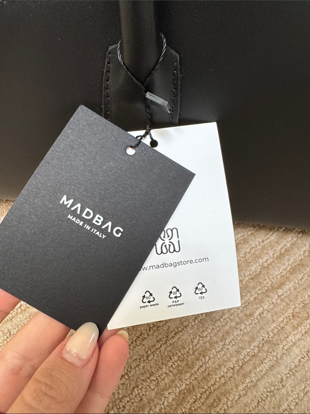 Madbag - BASSOTTO IN LEATHER BLACK & GOLD - Picture 7 of 8